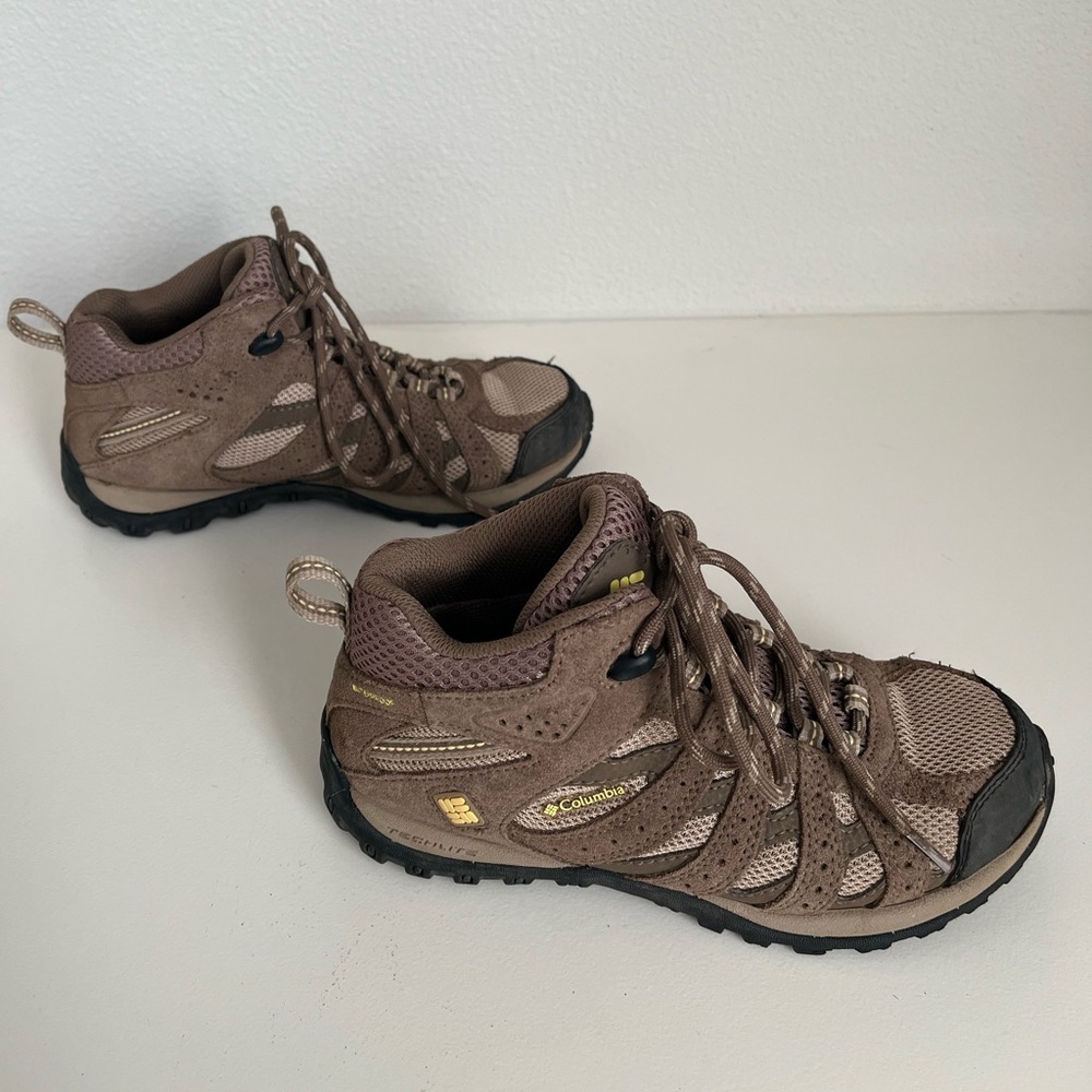 Columbia Brown Hiking Shoes for Women